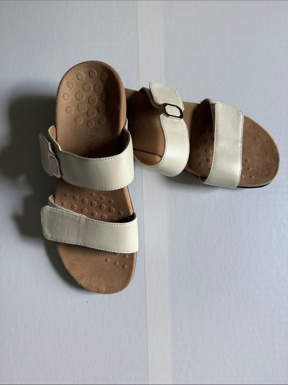 Vionic Women's Cream Double-Strap Slide Sandals Size 8